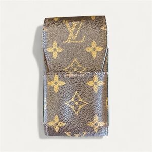 LOUIS VUITTON 
Vintage Monogram Etui Cigarette Case